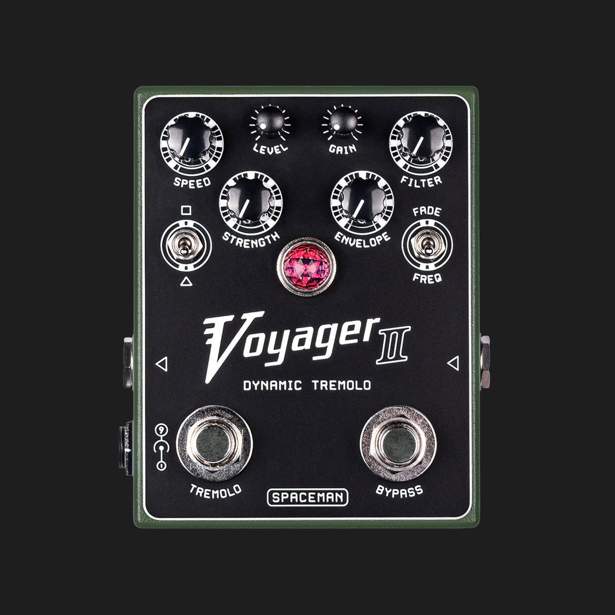 Spaceman Effects Voyager II dynamic tremolo pedal white front view